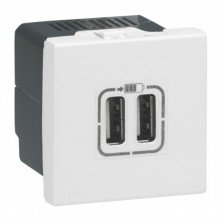 Legrand İkili USB prizi, telefon şarjı için, 5V, 2,4A 0 775 94